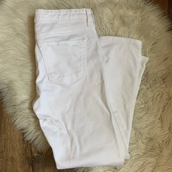GAP Girlfriend Jeans White - Picture 3 of 13